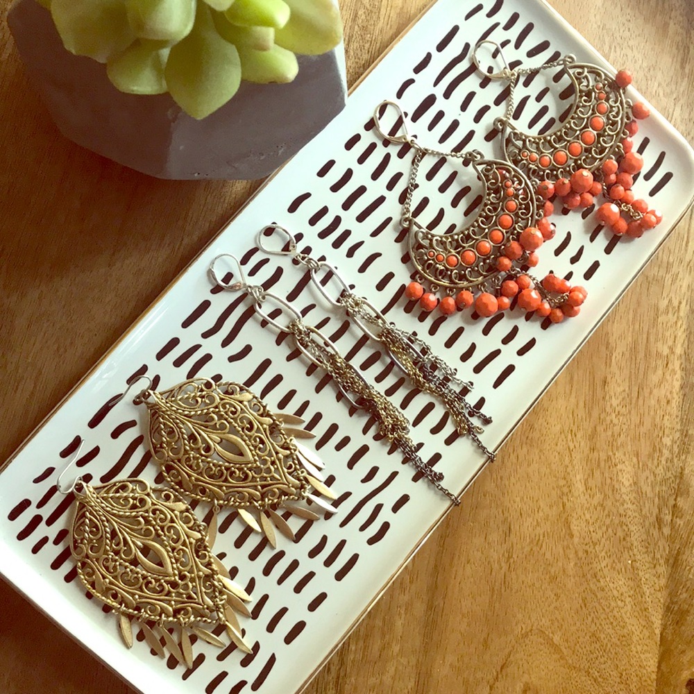 Express earrings